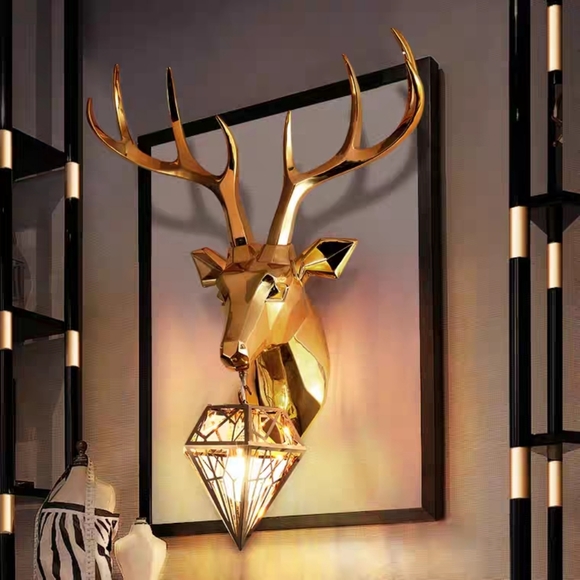 Contemporary Deer Head Wall Lamp - Picture 4 of 5